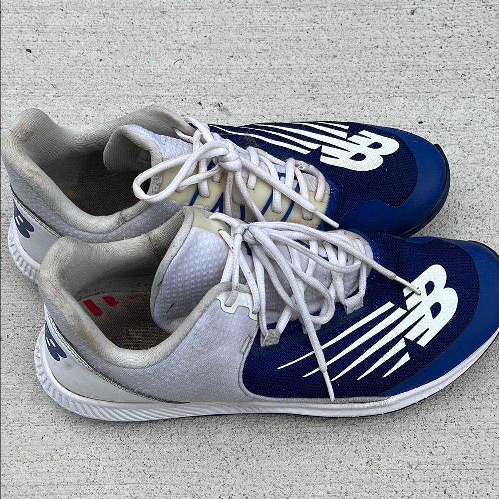 New Balance Blue & White Athletic Baseball Turfs